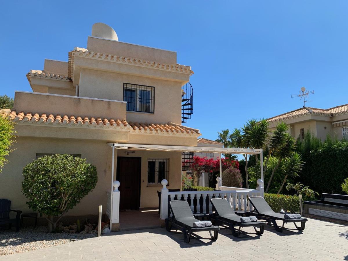 Villa 17 Vistamar Playa Flamenca Extérieur photo